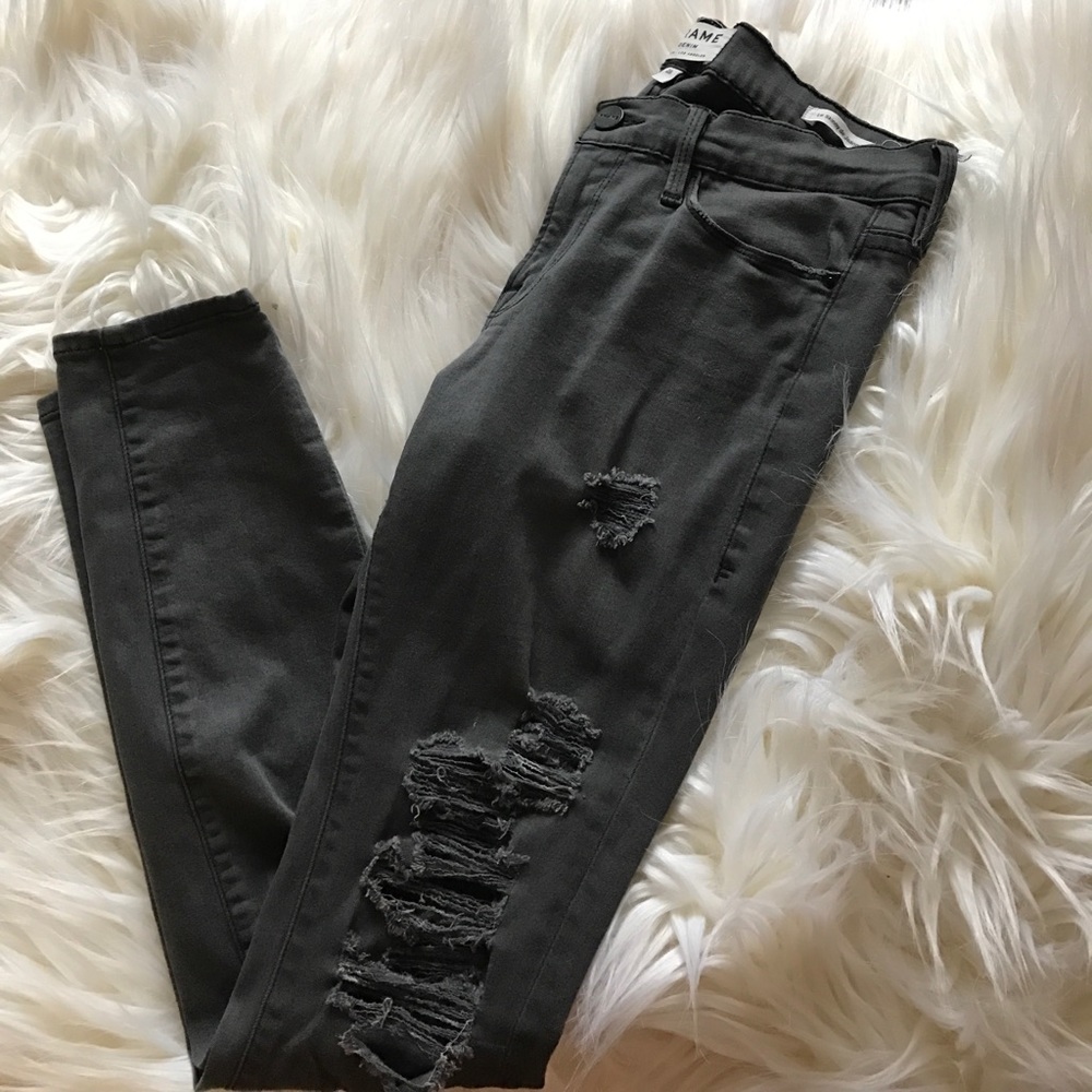 FRAME distressed denim size 28