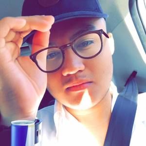 Meet your Posher, Adrian