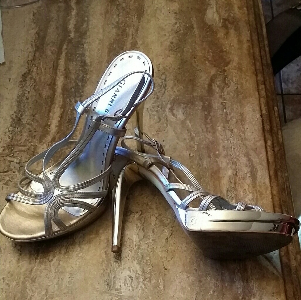Gianni Bini Heels