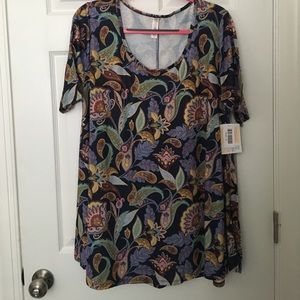 Xl perfect tee NWT