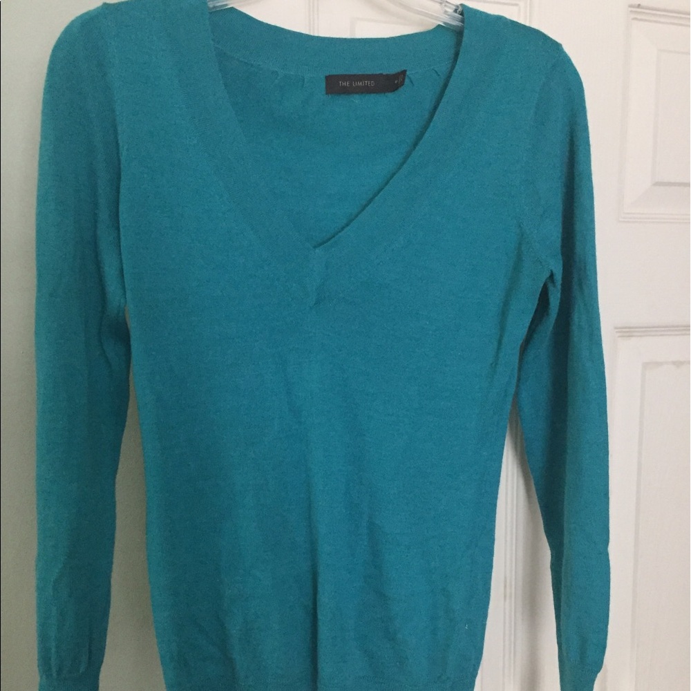 Limited v neck long sleeve