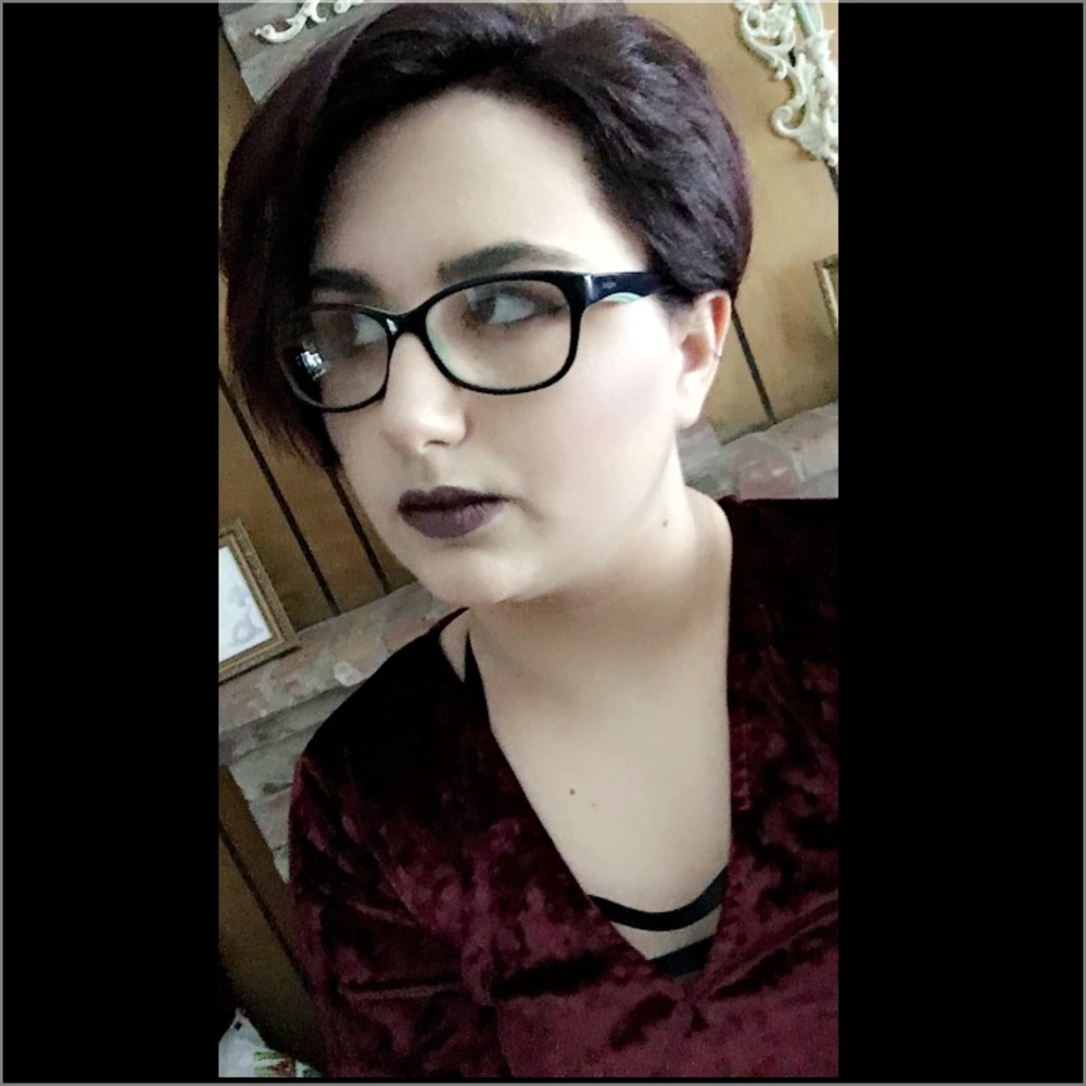 Meet your Posher, Tehya