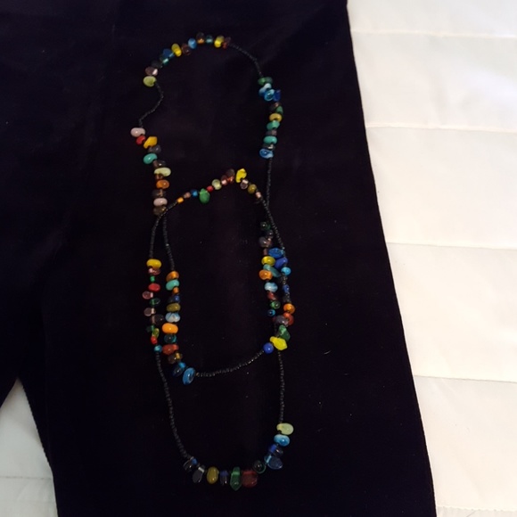 Jewelry - Glass Bead Necklace.🧡