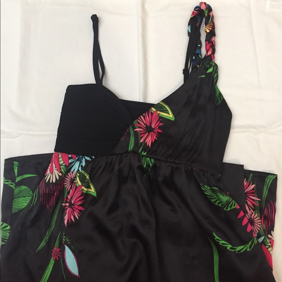 Bebe Flower Printed Summer Dress - Picture 4 of 4