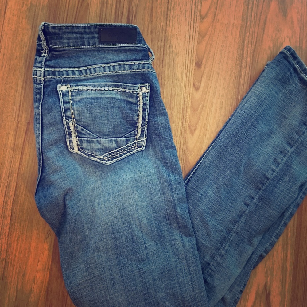 Daytrip Leo Straight Jeans