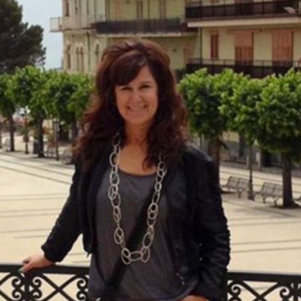 Meet your Posher, Gayle