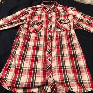 Long sleeve buckle shirt