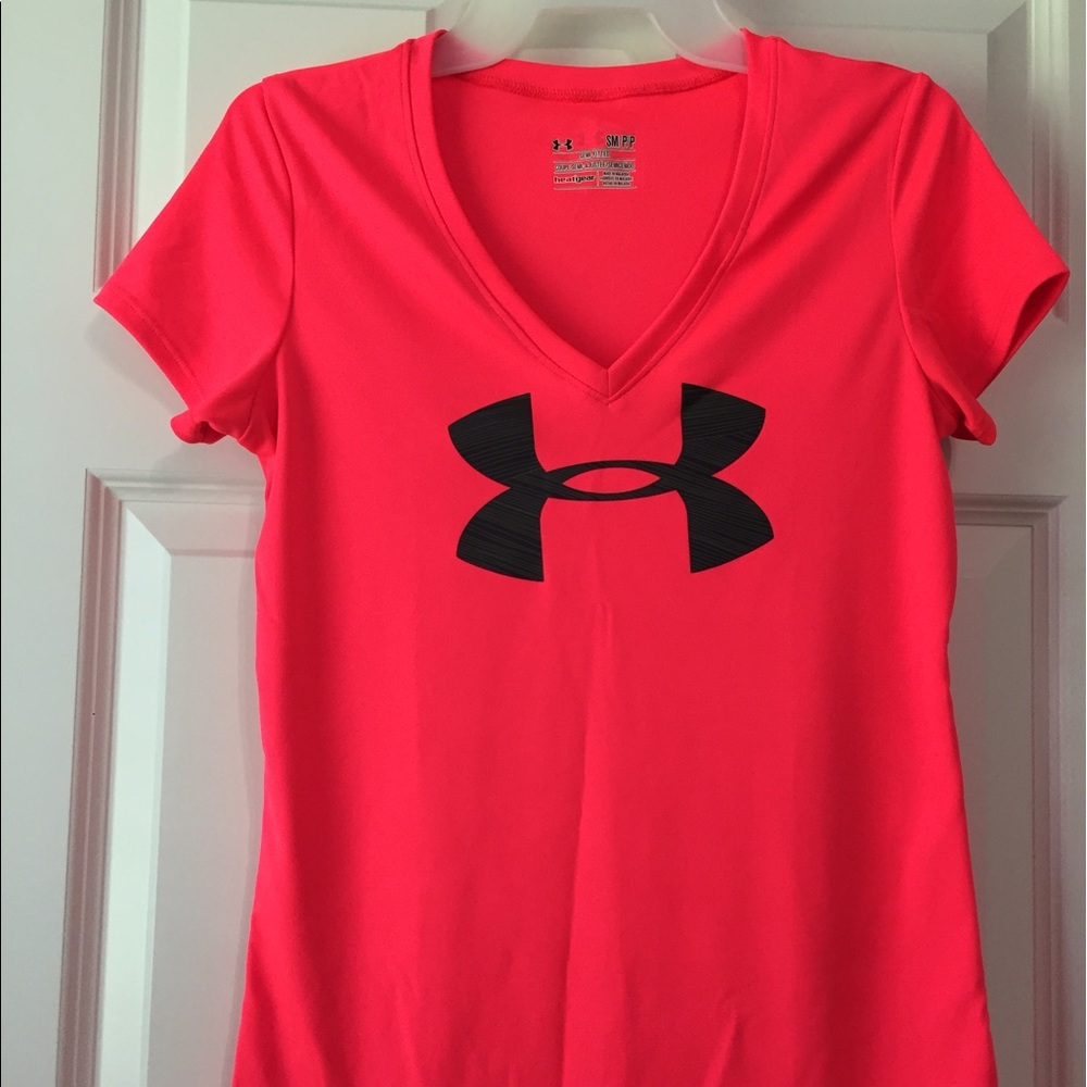 Under Armour dry fit tee