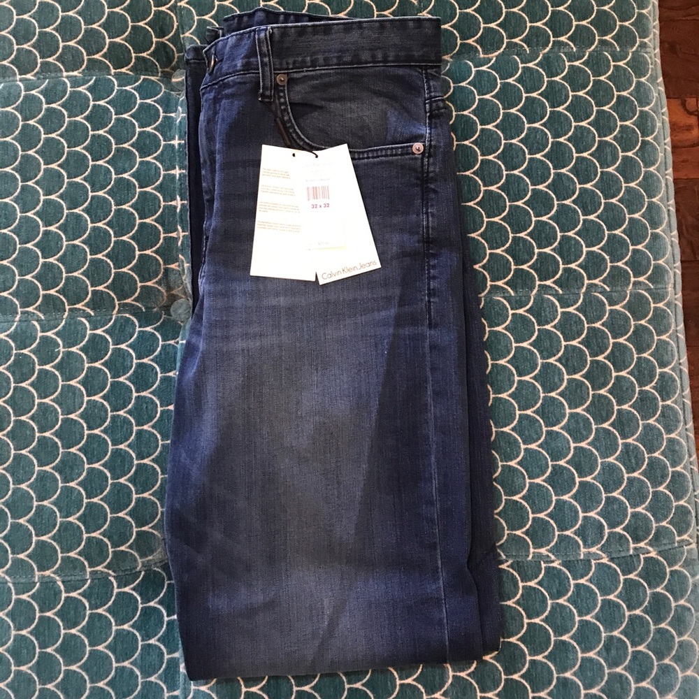 Calvin Klein Jeans - Relaxed Straight fit