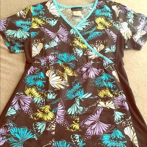 Cherokee Scrub Top