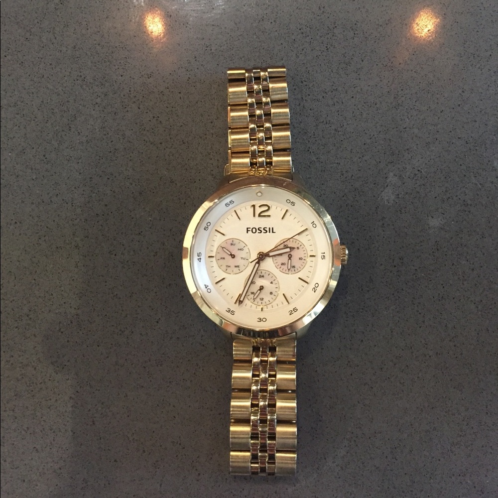 Fossil watch