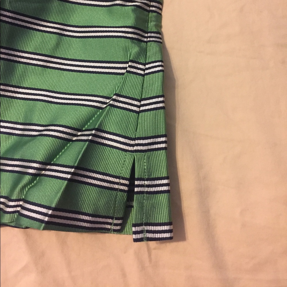 Top - Picture 2 of 3