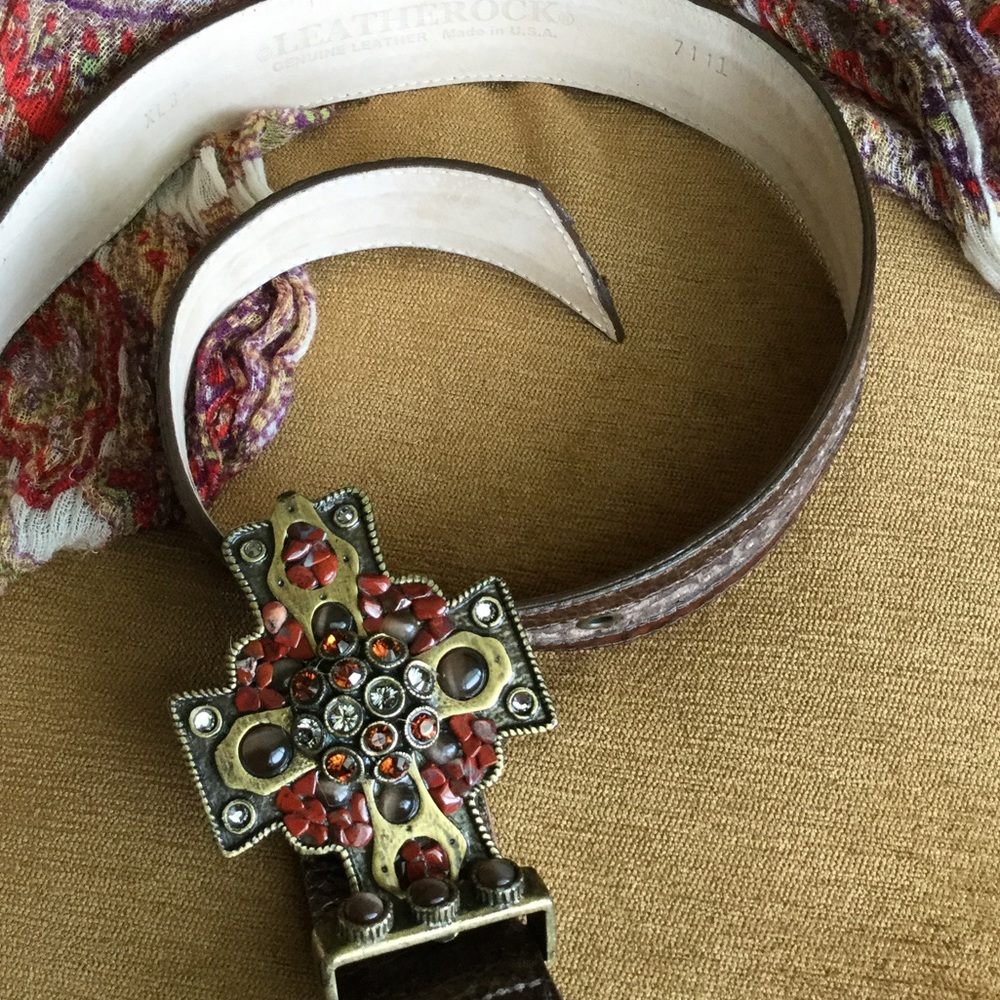 LeatherRock Agate and Swarovski Crystals Belt