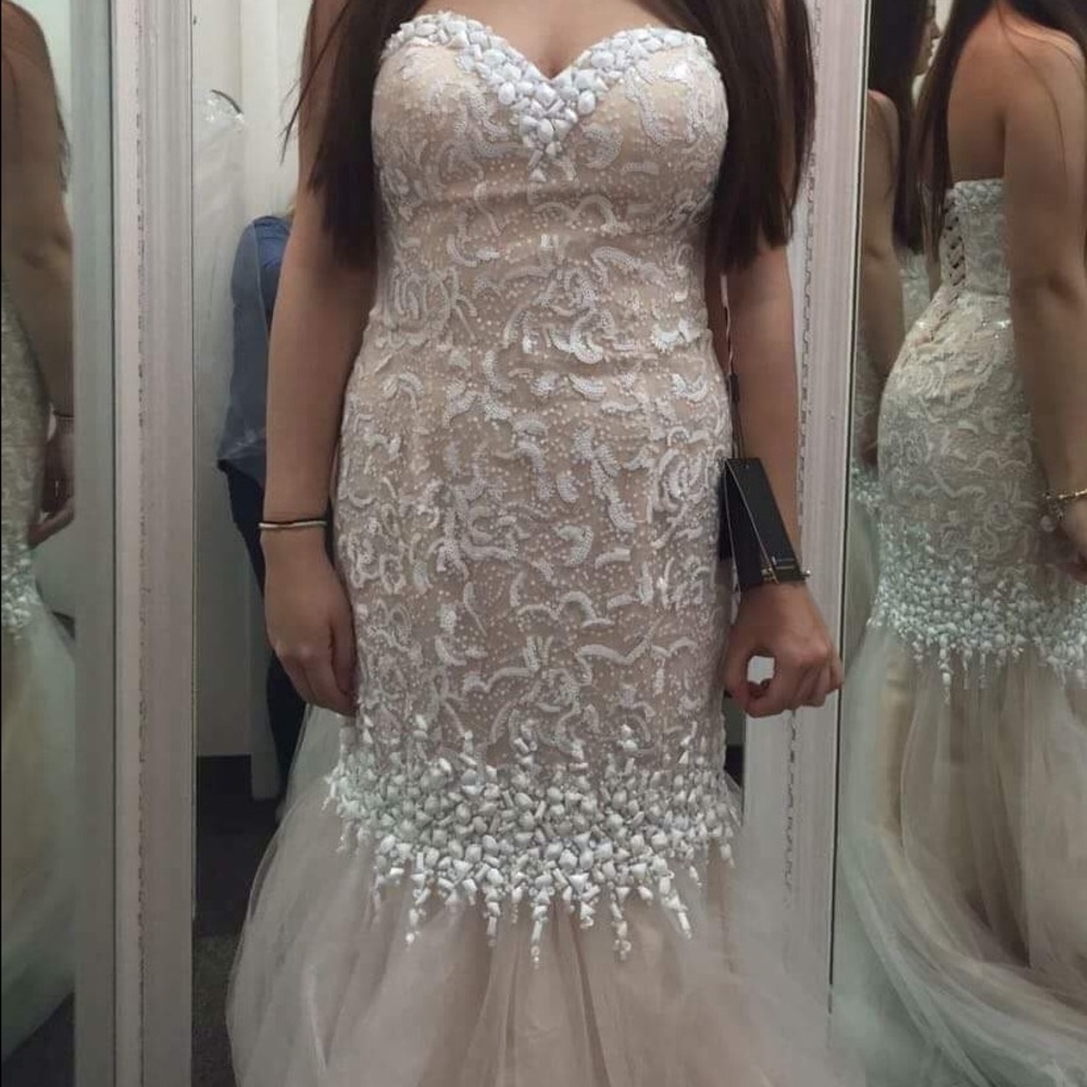 Prom / ball dress - Picture 2 of 2