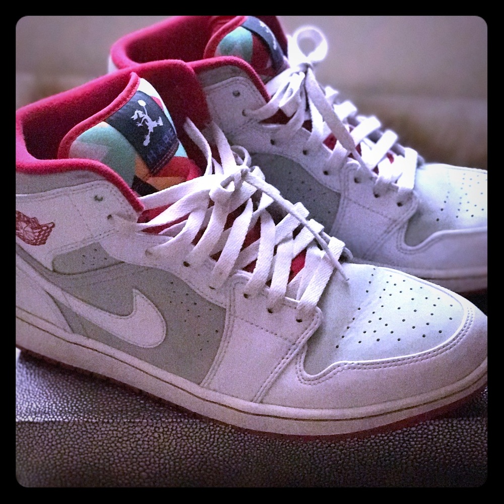 Jordan Hare 1s