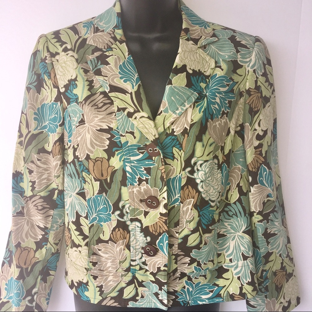RQT Petite floral blazer