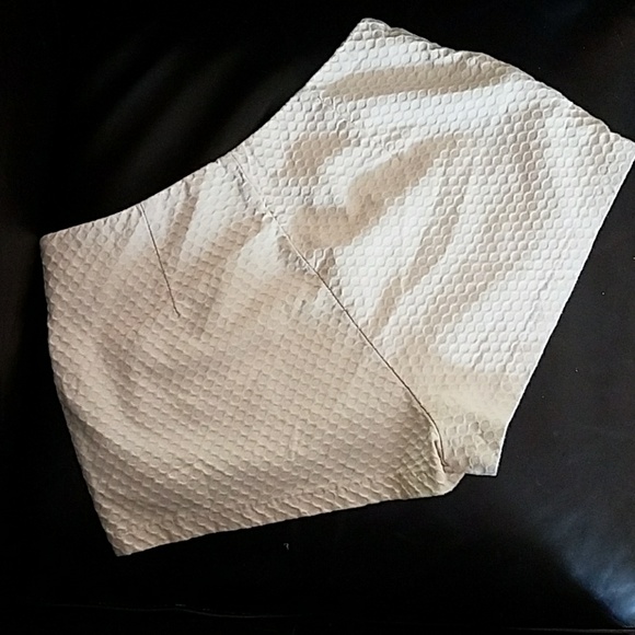 Free People | Newman Textured Shorts - Picture 3 of 5