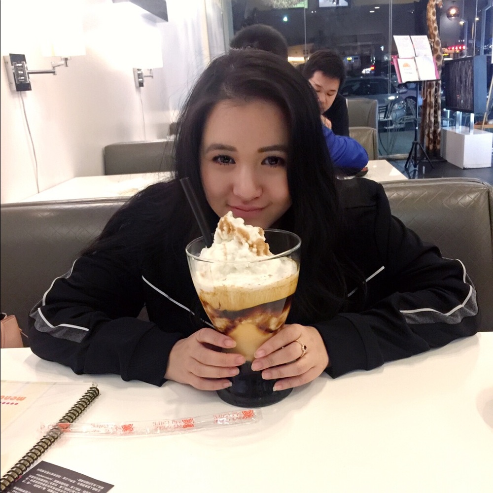 Meet your Posher, Duyen