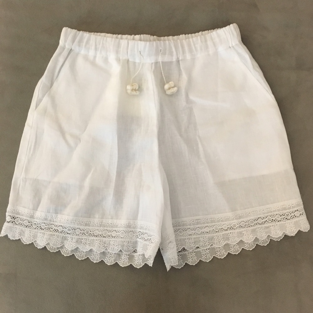 NWT Holy Caftan Sifo Corto White Shorts