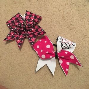 Pink bows