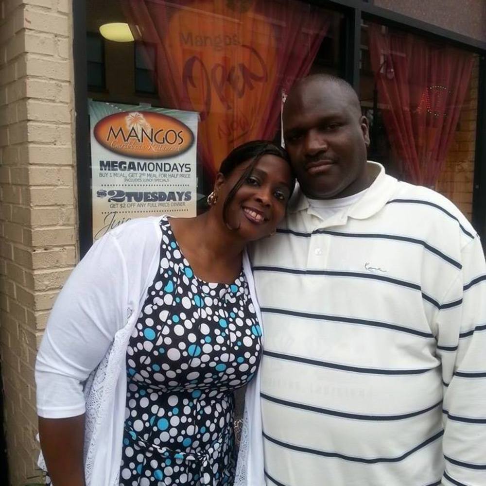 Meet your Posher, Qurie esther