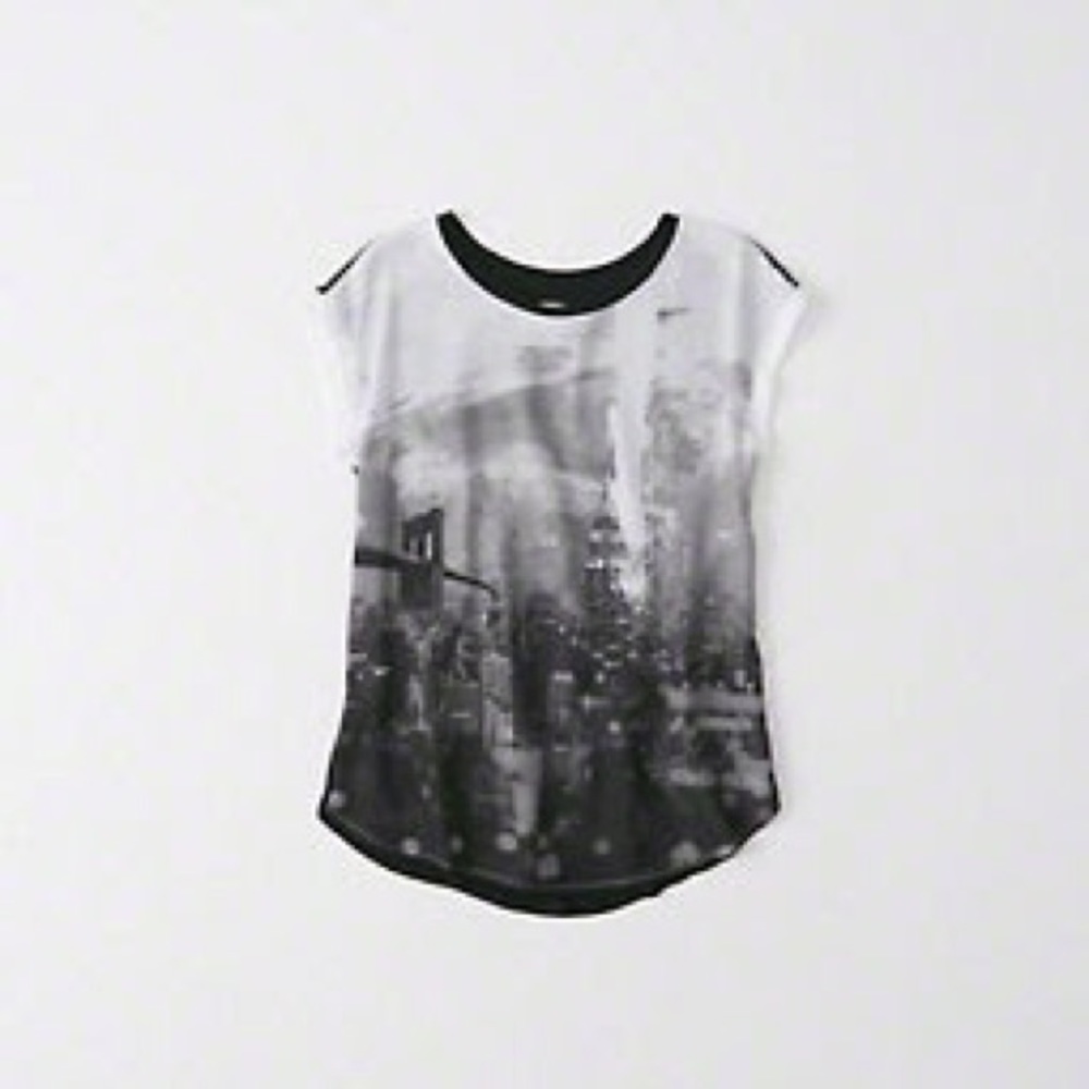 Abercrombie & Fitch Womens Relaxed Crepe Tee