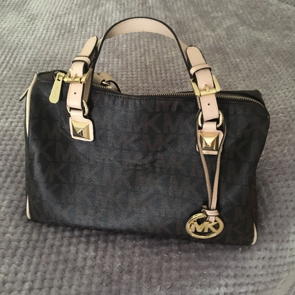 MK Purse