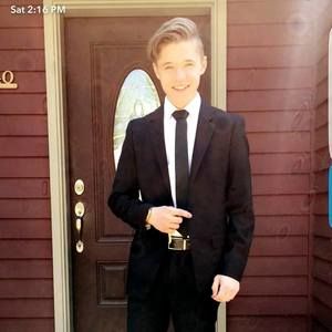 Meet your Posher, James
