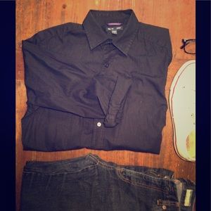 GAP black long sleeve shirt. (S)