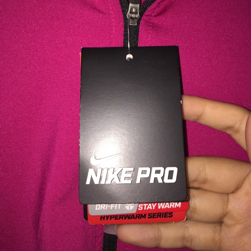 Nike pro dri-fit half zip running shirt - Picture 4 of 4