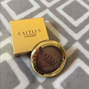 NIB MAC x Caitlyn Jenner Compassion Skinfinish