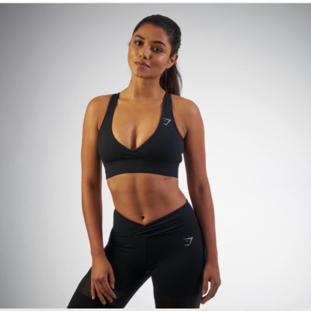 ❌NFS❌Nikki Blackketter Cross Back sport bra