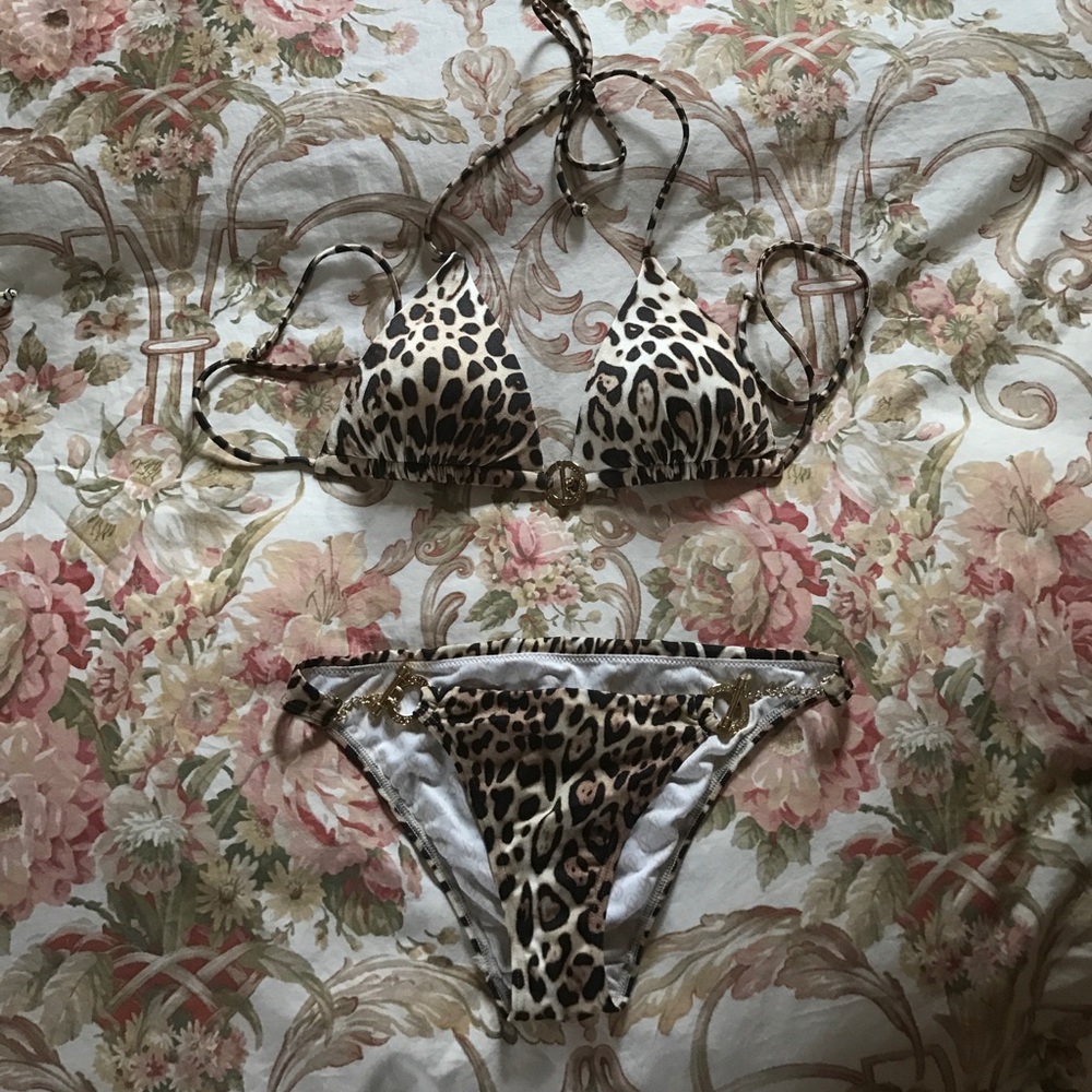 Sexy bikini