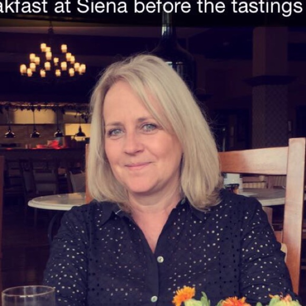 Meet your Posher, Julie