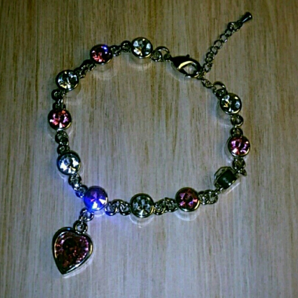 💜 10% off 2 or more... 💙 15% off 3 or more...