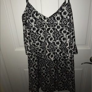 Black and white printed dress