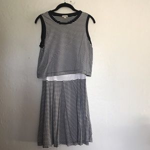 GAP striped dress. Navy/White. Size M. 2 pieces.