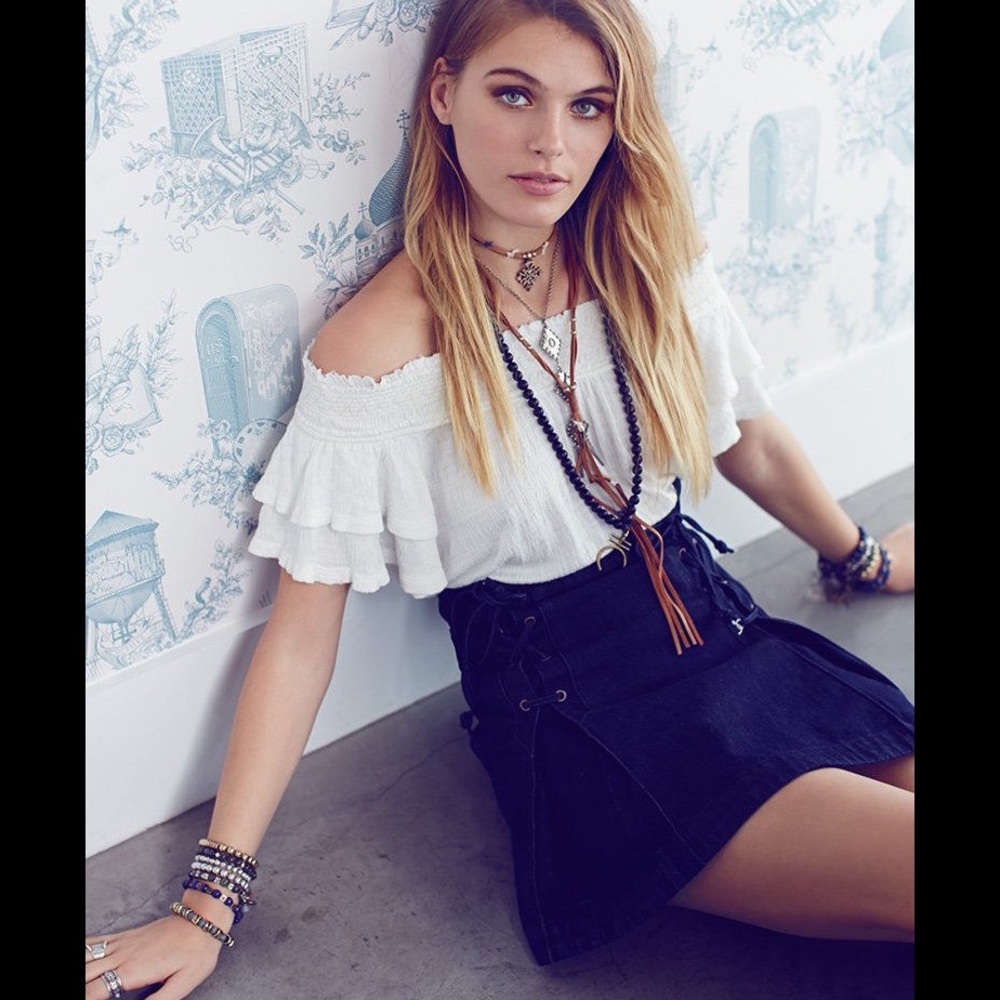 ❌SOLD❌FREE PEOPLE Crop Blouse OFF SHOULDER Ivory - Picture 1 of 8
