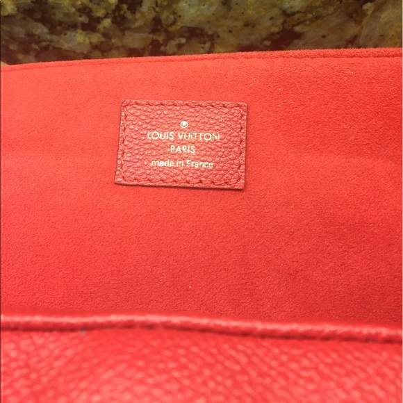 LOUIS VUITTON Monogram Alma BNB Red - Picture 3 of 8
