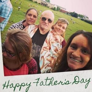 Meet your Posher, Bobbie