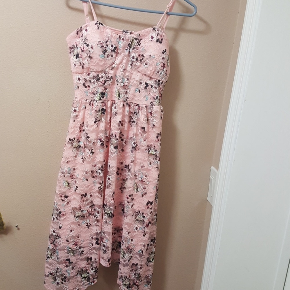 💖 NWT Spaghetti strap dress 💖
