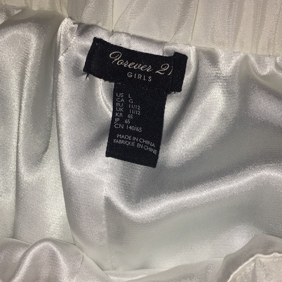 Forever 21 Lace Shorts - Picture 2 of 3