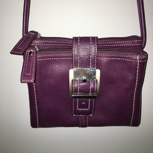 Genuine Leather Purple CLARKS purse - Picture 1 of 8