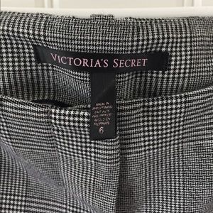 Black and white plaid pants