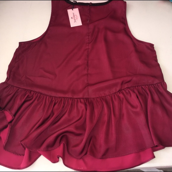 🌈3/$25 Juicy Couture Top NWT - Picture 2 of 2