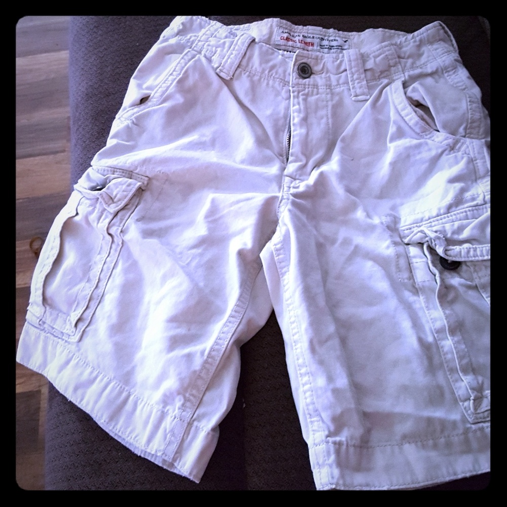 American eagle shorts 28 beige