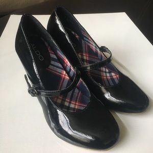 Aldo Size 6 Patent Wedge with Strap