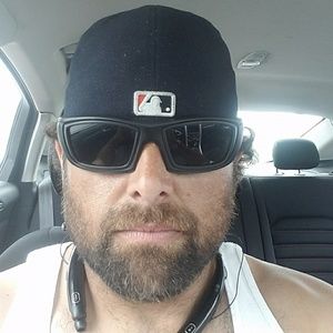 Meet your Posher, Charles