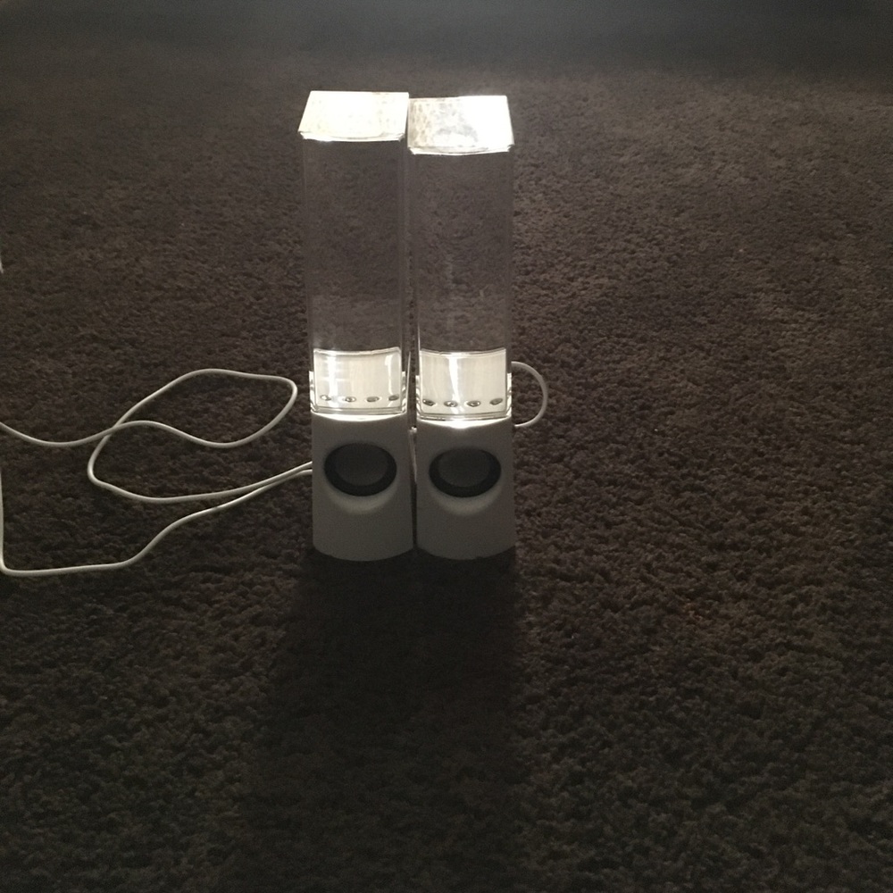 Water speakers