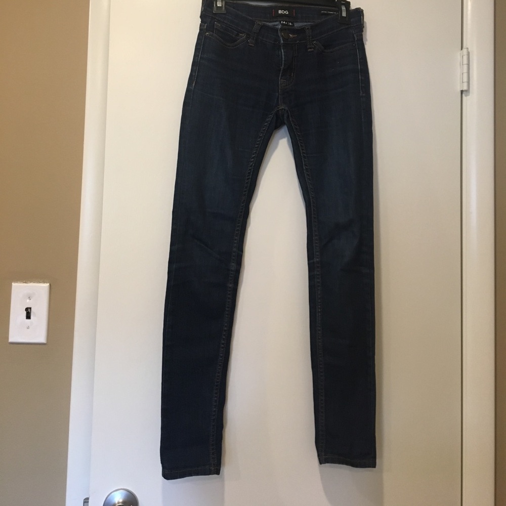 Mid- rise ankle BDG denim !